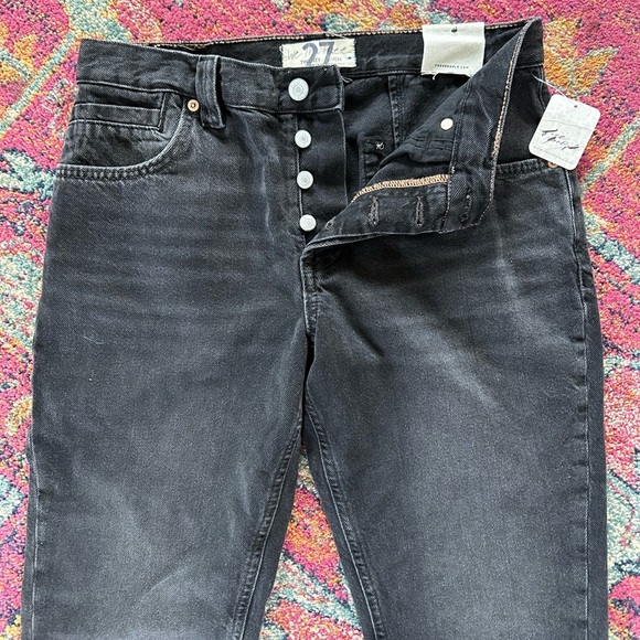 NWT Free People | Women’s black light washed Curvy Siren low rise straight leg27 - Picture 6 of 15